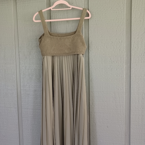 Anthropologie Mare Mare Pleat Maxi Dress Size S Women Feminine Sleeveless Khaki - Picture 7 of 16